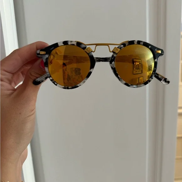 Krewe Sunglasses - Picture 4 of 6